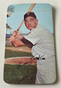 lot 38A image: Harmon Killebrew 1971 Topps Super #60 Vintage Minnesota Twins Baseball Card