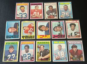 lot 166 image: 1972 Topps Football 14 Card Vintage Lot - Includes Charlie Joiner RC, Ron Yary, Daryle Lamonica, Bob Hayes and More