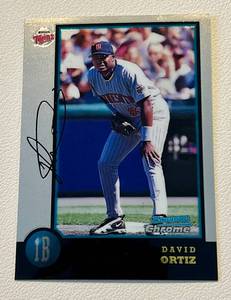 lot 180 image: David Ortiz RC 1998 Bowman Chrome #71 Rookie Baseball Card