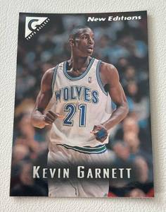 lot 217 image: Kevin Garnett RC 1996 Topps Gallery #41 Rookie Minnesota Timberwolves Basketball Card