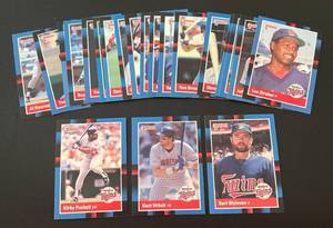 lot 246 image: Minnesota Twins Team Set - 1988 Donruss 21 Card Baseball Lot