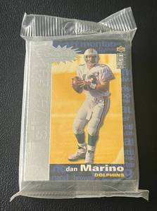 lot 253 image: 1995 Collectors Choice You Crash the Game Silver Set - CompleteSealed Football Cards