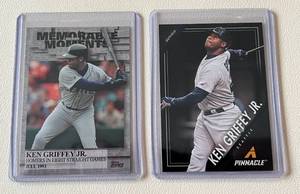 lot 194A image: Ken Griffey Jr. 2 Card Insert Lot