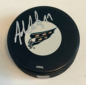 lot 51B image: Adam Oates Signed Washington Capitals Logo Hockey Puck with COA