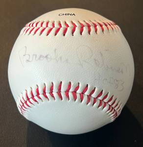 lot 27C image: Brooks Robinson Signed Baseball Inscribed HOF 83 Rawlings OMLB