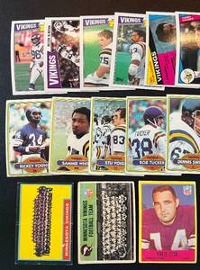 lot 59B image: Vintage Vikings Football Cards - Lot of 28, 1962-1987 Topps and Fleer