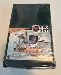 lot 253A image: 1991 Pro Set Hockey Factory Sealed Pack Box - 36 Packs of Hockey Cards