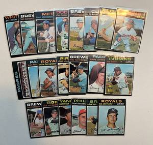 lot 73C image: 1971 Topps 20 Card Vintage Baseball Lot