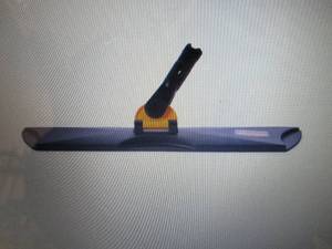 4-Rubbermaid Q559 18 Length x 3-3...