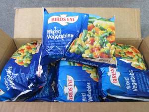 12- 16 oz pkg FROZEN Birds Eye Clas...