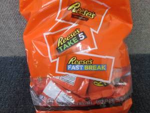 32.06 oz Bag Reeses Snack Size...