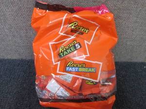 32.06 oz Bag Reeses Snack Size...