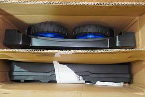 lot 37 image: Chinco Star Folding Hand Truck Dolly with Folding Basket -BlackBlue