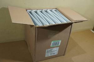 lot 44 image: 12 1 Round Ring Binders