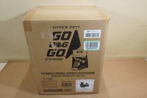 lot 132 image: Go Dog Go Fetch Machine with 1 Ball