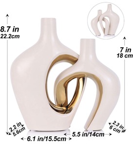 lot 27 image: Ceramic Vase Set -White & Gold