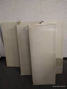 lot 152 image: Huge Pile of Metal Shelves