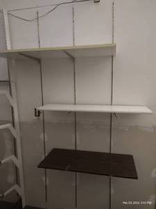 lot 245 image: Shelf System