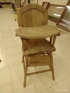 lot 296 image: Vintage Wooden High Chair