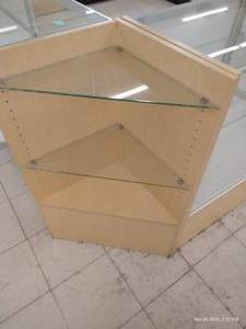 lot 360 image: Corner Shelf
