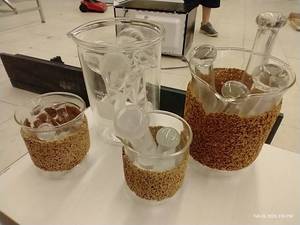 lot 371 image: Glass Pestles & Beakers