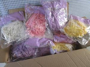 lot 188 image: (BR3) Case of 36 Bags Assorted Color Easter Grass