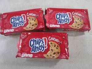 lot 191 image: (B-1) 3 Packages Chips Ahoy Chewy Cookies Past Date