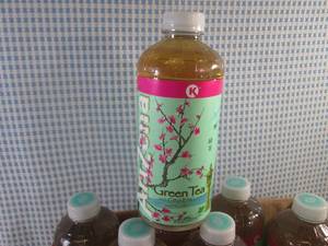 lot 198 image: (B-1) 10 Bottles Arizona Green Tea with Ginseng and Honey 34oz Bottles Best by June 2025