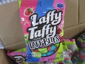lot 234 image: (B-2) Case of 12 Bags Laffy Taffy Laff Bites Candy Past Date