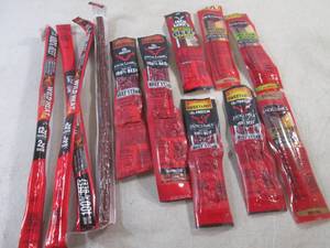 lot 245 image: (EC2) 12 Assorted Jack Links Snacks Past Date