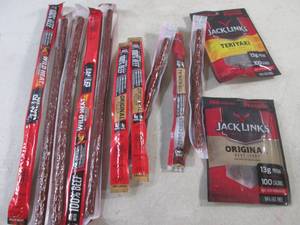 lot 248 image: (EC2) 12 Assorted Jack Links Snacks Past Date