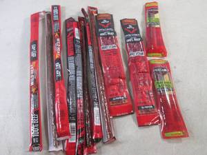 lot 249 image: (EC2) 12 Assorted Jack Links Snacks Past Date