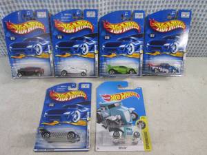 lot 304 image: (G-1) Hot Wheels New In Packaging...