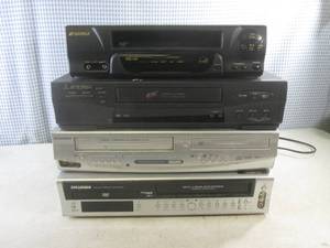 lot 114 image: (EW3) 2 VHS Players and 2 VHSDVD Combo Players - Untested As-Is