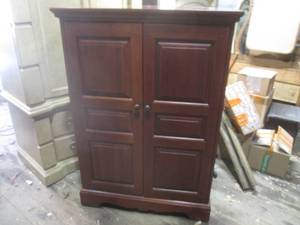 lot 99 image: (HWG) TV  Media Armoire  Entertainment Center in Cherry 38 12 W x 55 H x 21 14 D