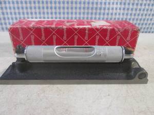 lot 27 image: (EC1) Starrett No.98-6 Precision Machinist Level with Box