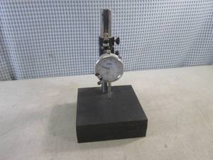 lot 40 image: (BS) TCC Granite Base Gage Stand and Dial Indicator Inspecion Set