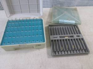 lot 43 image: (EC1) 2 Small Gage Pin Sets - 5 Smallest in One Set are Missing