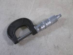 lot 47 image: (CNTR) Craftsman 0 - 1 Micrometer with Friction Thimble