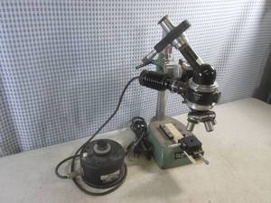 lot 57 image: (EC1) Vintage Nikon Microscope on Federal Base - See Photos For More Info
