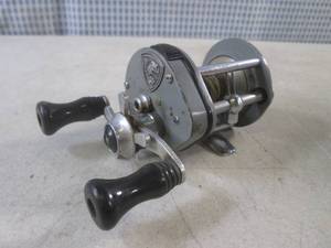 lot 84 image: (FS) Vintage Plueger Supreme 510 Fishing Reel