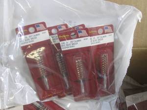 lot 320 image: (F-0) Case of 36 Outers .338, .35, .357 Calibers Rifle Bore Brushes - 6 inner bags of 6