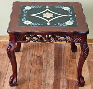 lot 28 image: Ornate Inlayed Stone Accent Side Table