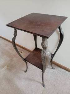 lot 17 image: Brilliant Antique Tiered Accent Table with Baroque Cast Metal Legs
