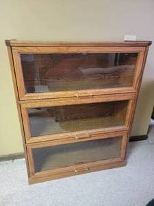 lot 19B image: Vintage 3 Cabinet Barrister Bookcase B
