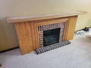 lot 39 image: Electric Faux Fireplace Room Heater