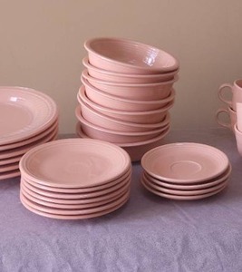 lot 41 image: Soft Rose Chinaware Service for 6 by Fiesta