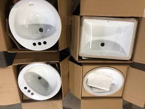 Lot of Assorted Sinks Various Sizes Models and Conditions  Customer Returns See Pictures
