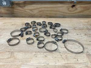 lot 69 image: Lot of Various Sized Hose Clamps