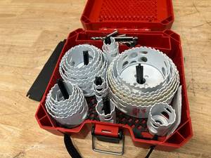 lot 70 image: MILWAUKEE Hole Dozer General Purpose Bi-Metal Hole Saw Set (28-Piece)